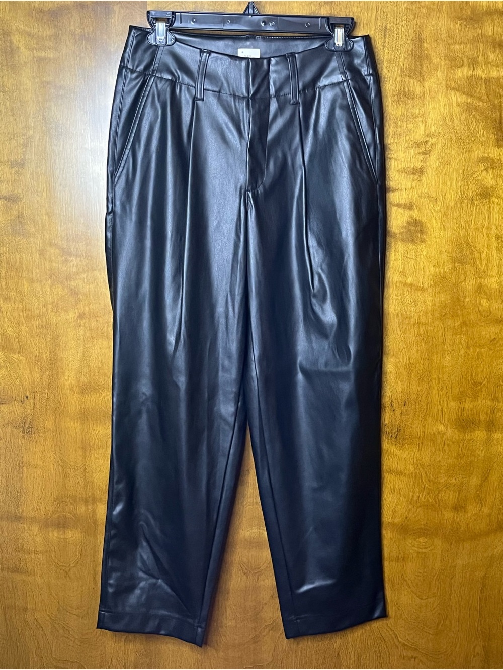 A New Day Black Faux Leather Pleated Tapered Pants Women’s Size 4